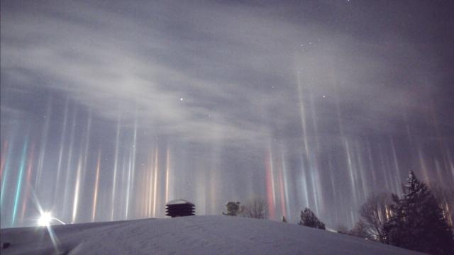 Spectacular Light Display In Northern Ontario Looks Like An Alien Encounter