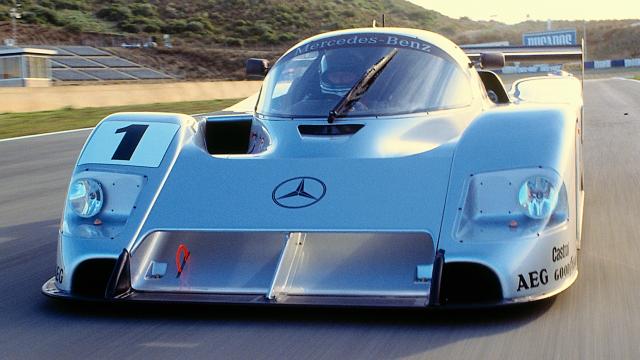 Listen To The Howl Of The Doomed Mercedes Flat-12 Engine