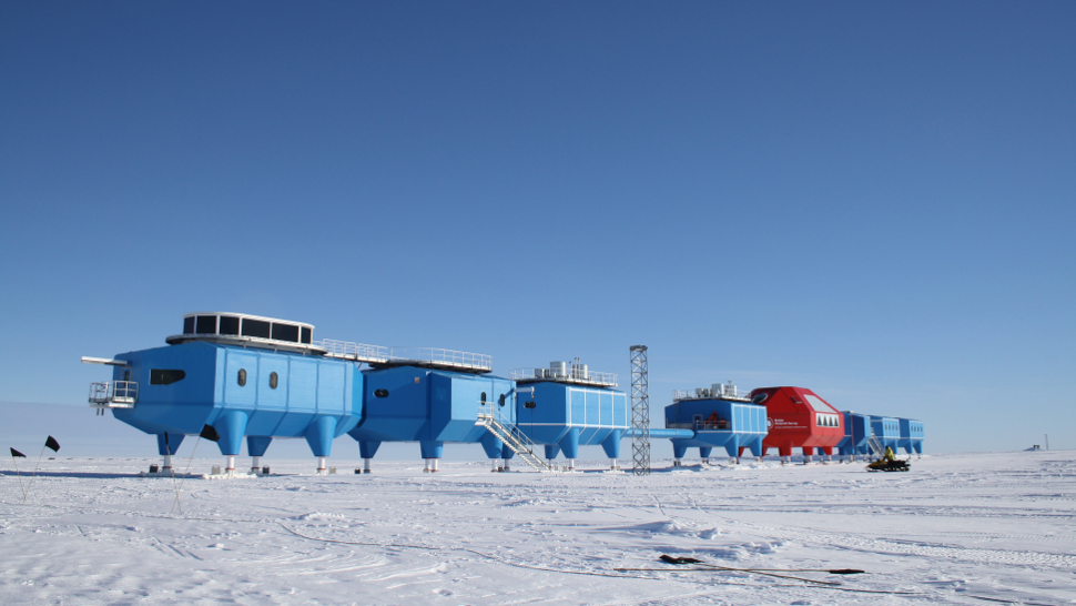 Antarctic Crack Forces Temporary Evacuation Of Scientific Research Station