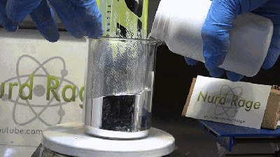 Dunking An Aluminium Baseball Bat In This Chemical Makes It Soft And Squishy