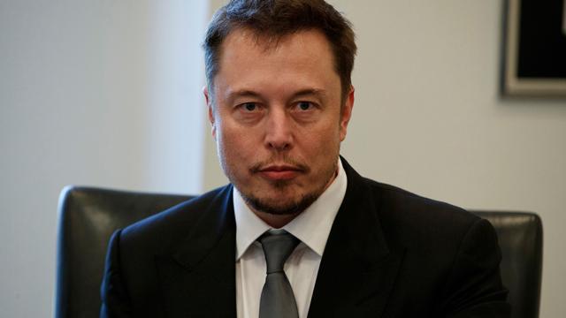 Elon Musk Tweets Support For Oil Tycoon Rex Tillerson