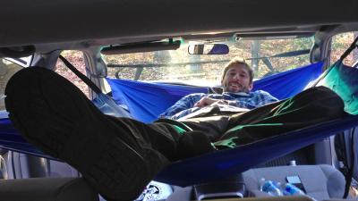 A Hammock For Your Car Gives You A Cheap Home If The Apocalypse Ever Comes