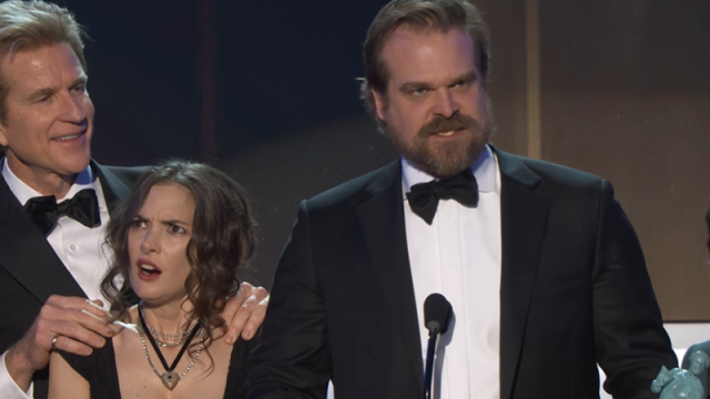Stranger Things Star Rallies ‘Freaks And Outcasts’ In Stirring SAG Award Speech