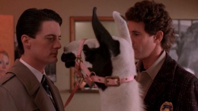 The 19 All-Time Weirdest Twin Peaks Moments (So Far)