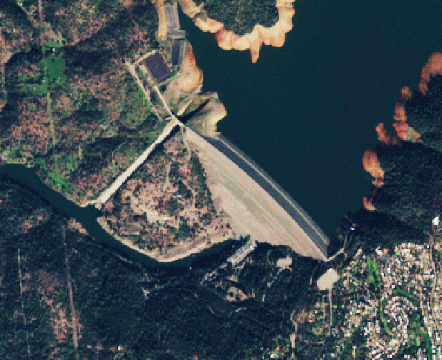 Dramatic Satellite Images Show The Oroville Dam From Drought To Overflow