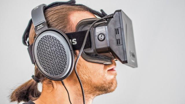 ZeniMax Asks Court To Halt Oculus Sales Completely