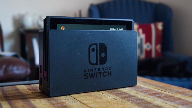 Nintendo Denies Pulling The Switch’s Dock From Its Online Store