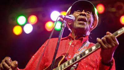 Chuck Berry, The First Rock N’ Roller For Aliens, Dies At 90