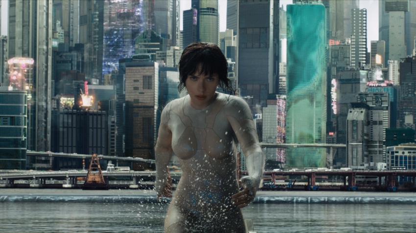 Early Ghost In The Shell Designs Hinted At A Bigger, Brighter Future