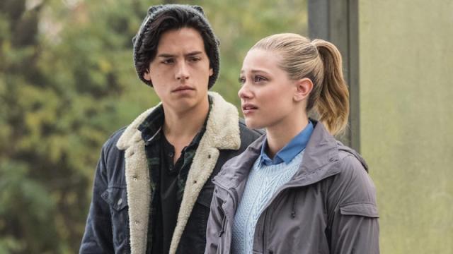 Archie Comics Is Trying To Trademark The Cute Couple Names For Betty And Jughead