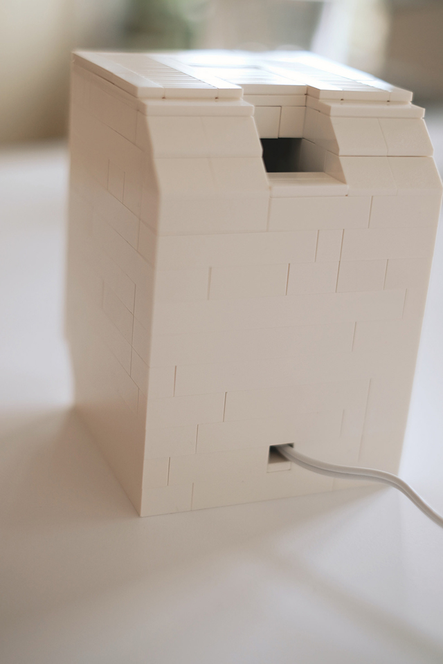 LEGO Macintosh Is A Miniature Classic That Actually Kind Of Works