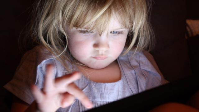 Kids Who Use Touchscreen Devices Sleep Less At Night