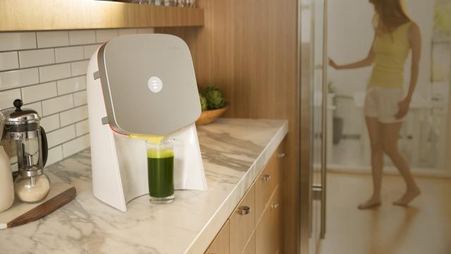 Silicon Valley’s Hottest Overpriced Juicer Apparently Works Worse Than Your Bare Hands