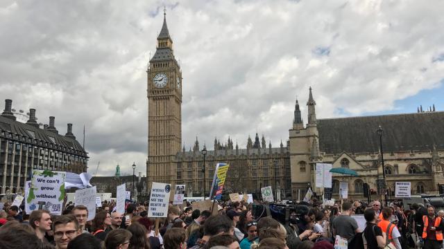 Doctor Who Joins The March For Science In London