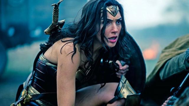 Gal Gadot Filmed Her Wonder Woman Reshoots Five Months Pregnant Because She’s Wonder Woman