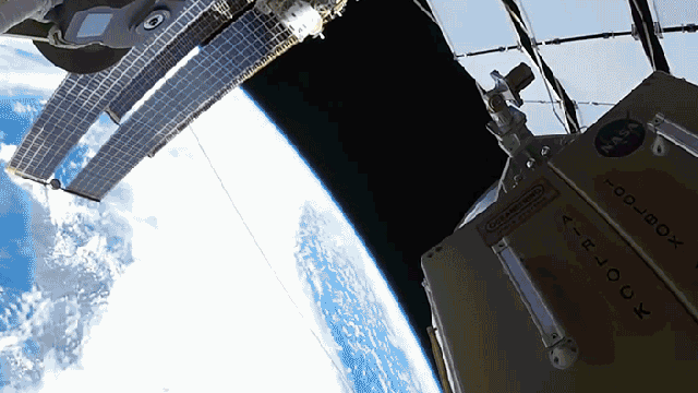 Incredible First Person Footage Of A Real Spacewalk Will Leave You Speechless