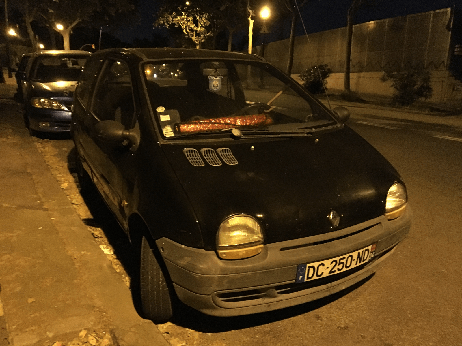 Barcelona Has Some Pretty Cool Cars, And Surprisingly Cool Vans