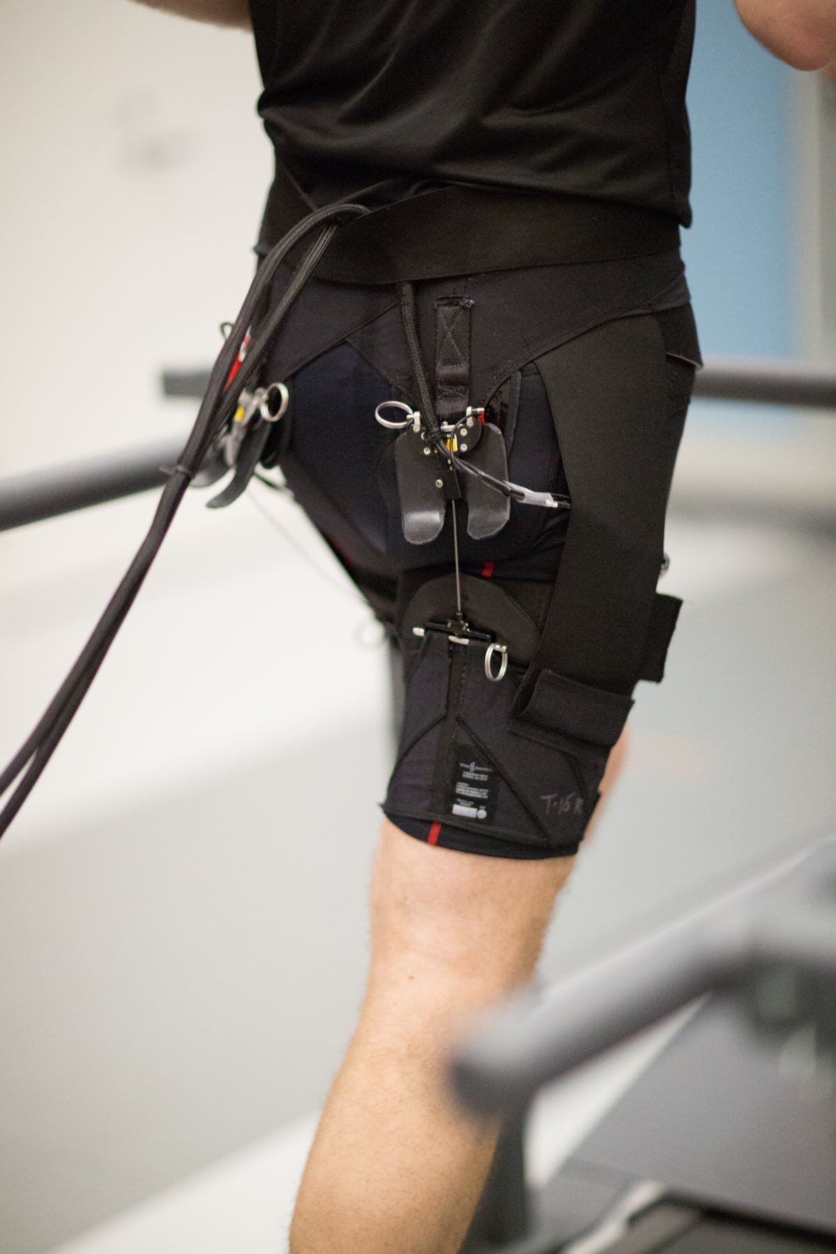 This Robotic Exosuit Could Turn You Into A Super Athlete