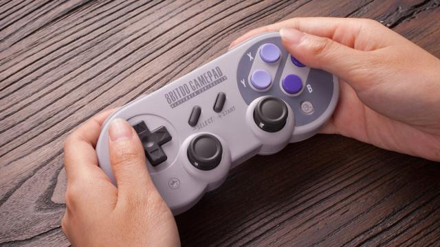 This SNES-Style Nintendo Switch Controller Is Designed To Play 32 Years Of Games