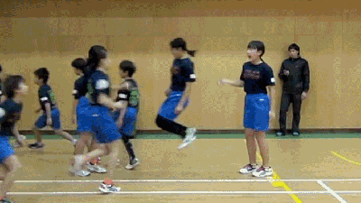 Watch These Impossibly Precise Japanese School Kids Set A New Jump Rope World Record