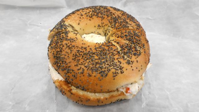 A New Variety Of Poppy Seed Won’t Make Drug Tests Think You’re An Addict
