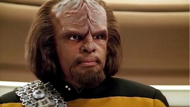 Unboxing The Mystery That Is The ‘Klingon Jedi’ Action Figure