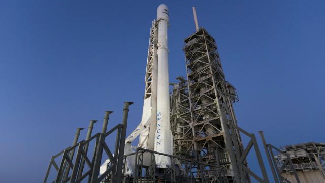 Watch SpaceX Launch 10 Satellites Into Orbit