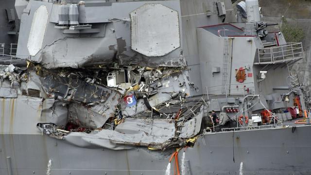 Why The Destroyer Crash That Killed Seven U.S. Sailors Doesn’t Make Sense