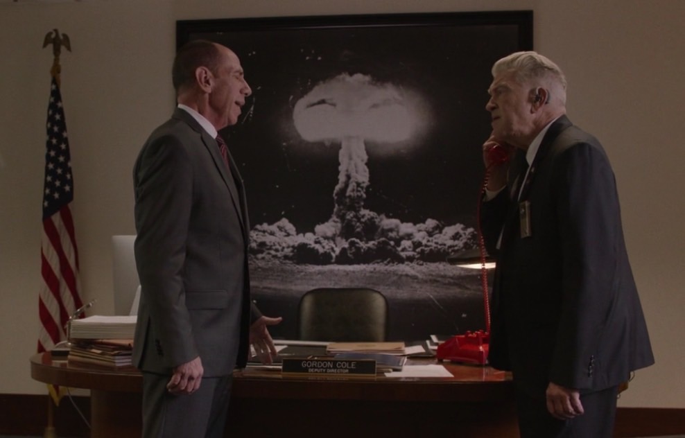 Twin Peaks Is The Most David Lynch Thing Ever, And We Are Damn Lucky To Have It