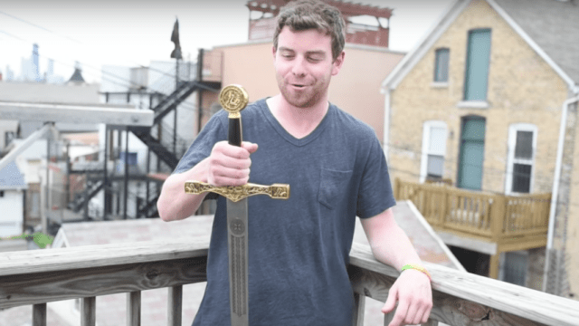 Game Of Thrones Fan Saves Woman From Assault With A Medieval Times Sword