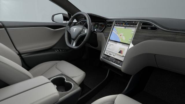 Tesla Driver In Marsh Crash Now Says It Was His Fault And Not Autopilot’s