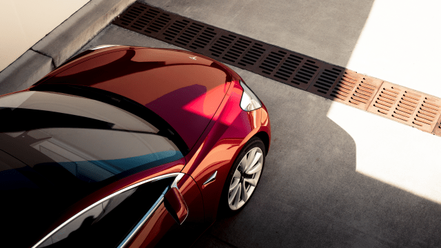 Don’t Expect A Performance Trim Tesla Model 3 Until The Middle Of Next Year