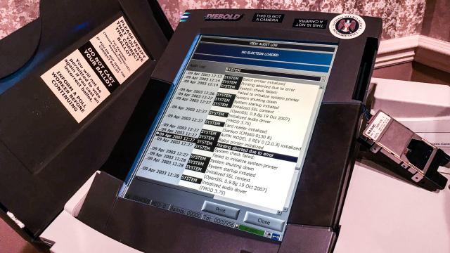 Every Voting Machine At This Hacking Conference Got Totally Pwned
