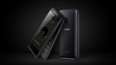 Samsung Is Keeping The Joy Of Flip Phones Alive