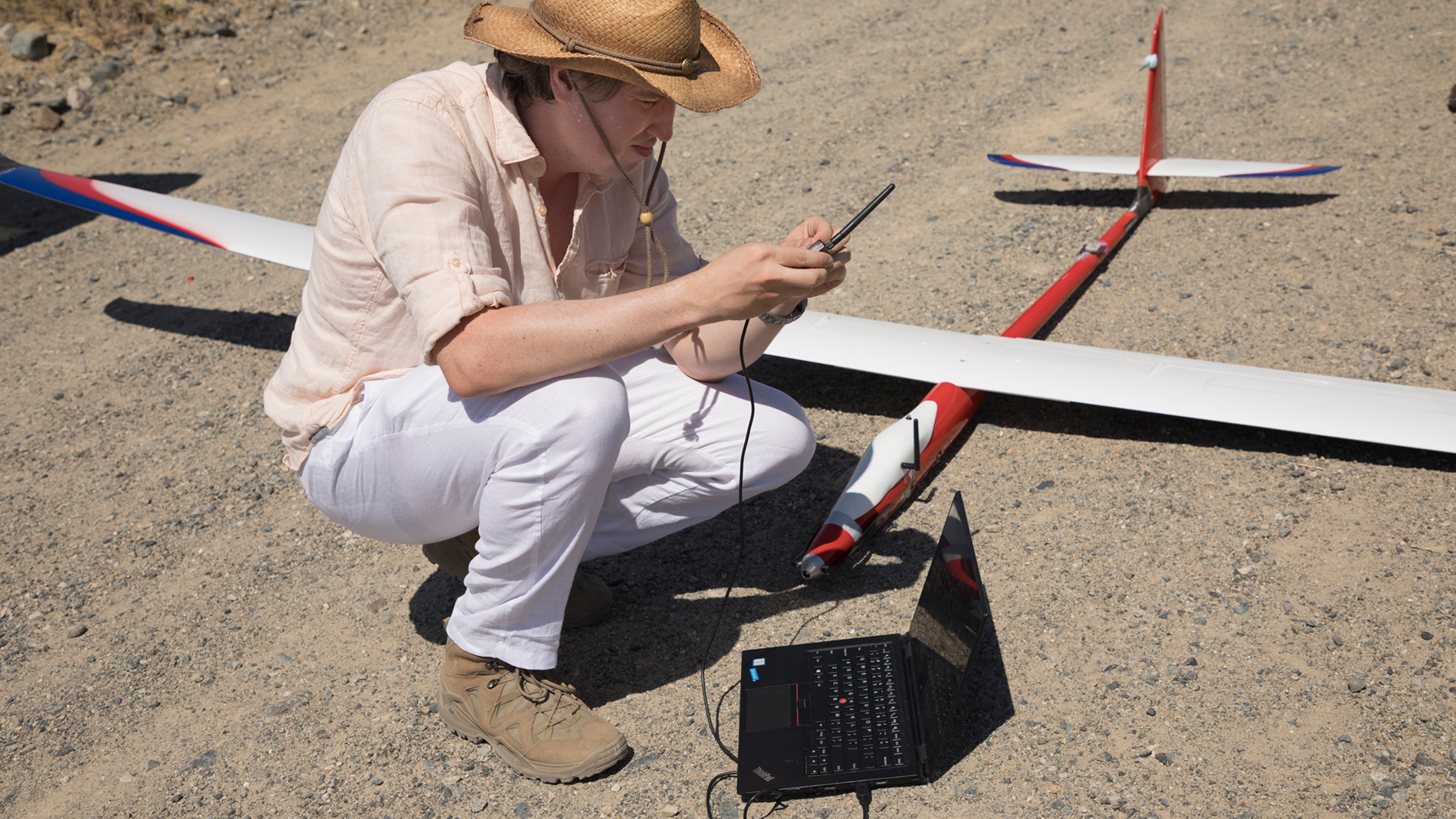Borrowing A Clever Trick From Birds, This Smart Glider Could One Day Fly Forever Without A Motor