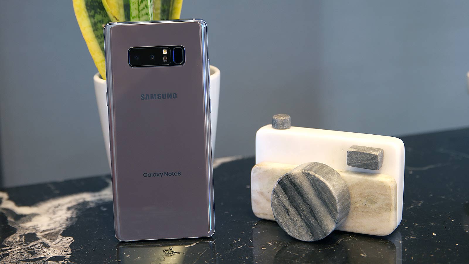 Samsung Note 8: The Return Of The Original Jumbo Phone