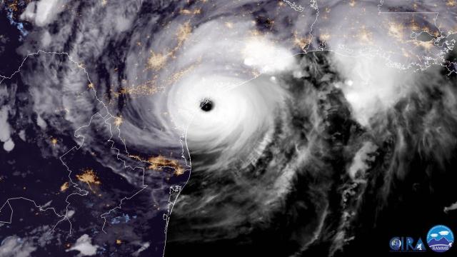 Hurricane Harvey Floods, Thrashes Southeast Texas After Making Landfall