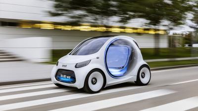 The Fully-Autonomous Electric Smart ForTwo Concept Car Has A Grille That Will Greet You With ‘Hey’