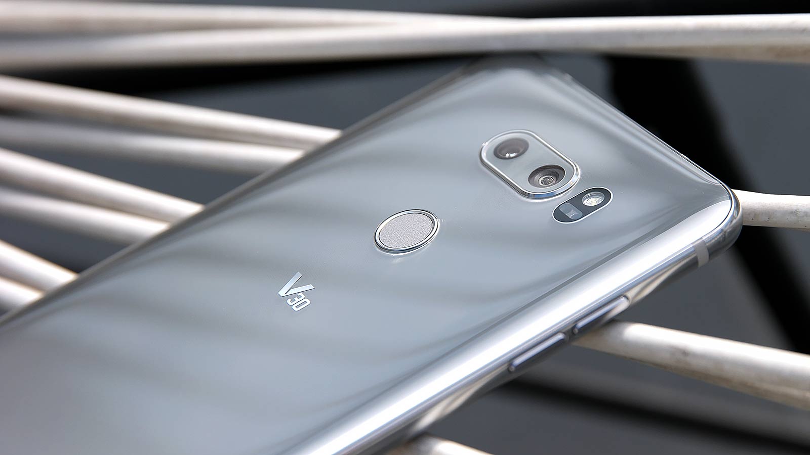The LG V30 Sold Its Soul For Mainstream Appeal, But Hey, Its Camera And Audio Are Even Better