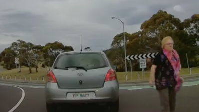 Woman Stops To Compliment Young Driver For Not Being A ‘Bloody Hoon’