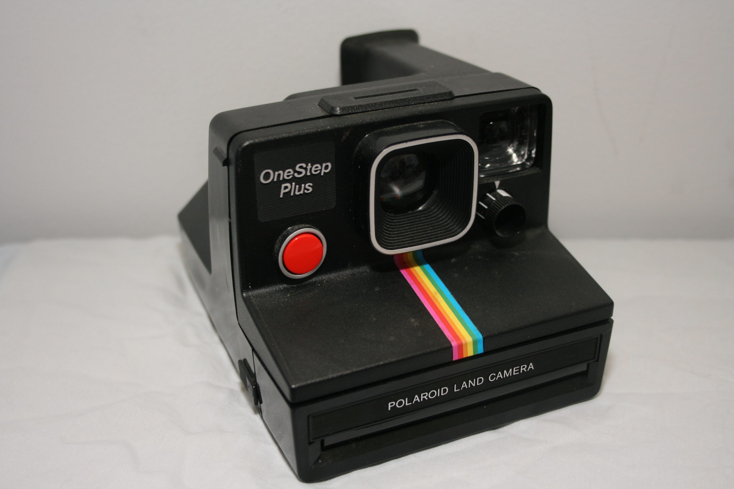 Polaroid OneStep 2 Instant Camera: The Gizmodo Review