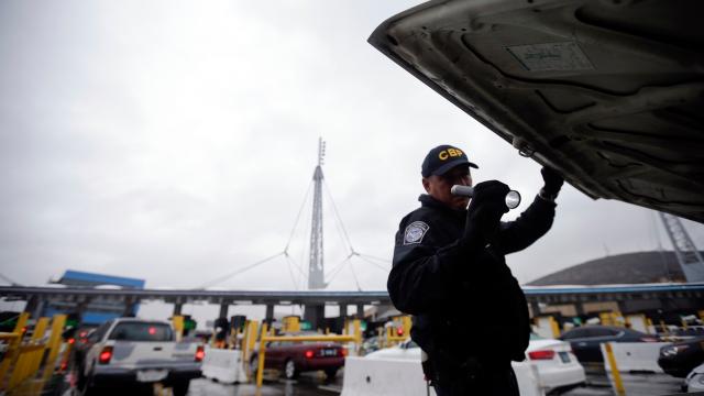 9 Horror Stories From People Who Had Their Electronic Devices Searched At The US Border