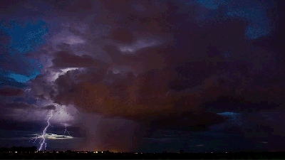 This Storm Chaser Captures Monsoon Footage Like You’ve Never Seen Before