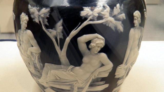 Historians May Have Been Wrong About This Ancient Roman Vase For Centuries