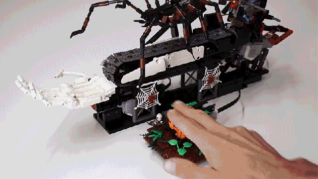 This Delightful LEGO Contraption Deals With Trick-Or-Treaters For You