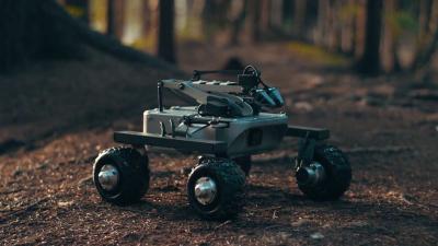 Raspberry Pi-Powered Mini Rover Looks Hardy Enough For Interplanetary Missions