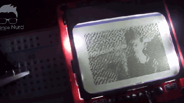 Here’s What Watching Movies Would Have Looked Like On Mobile Phones 20 Years Ago
