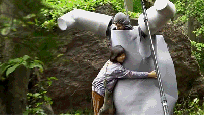 The Giant Foam Suit They Used To Film Okja Is Actually The Best Part Of The Movie