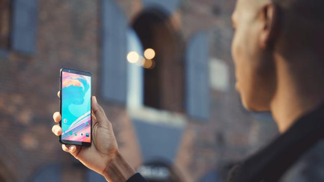 Here Are The 3 Biggest Upgrades On The New OnePlus 5T