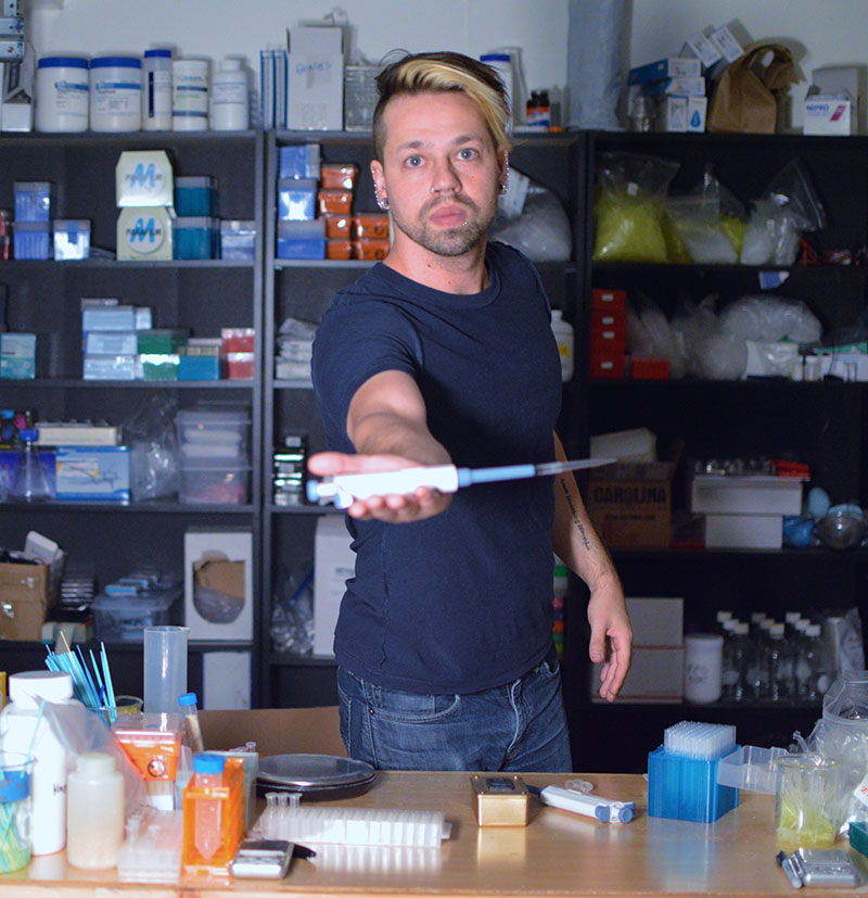 Genetically Engineering Yourself Sounds Like A Horrible Idea, But This Guy Is Doing It Anyway
